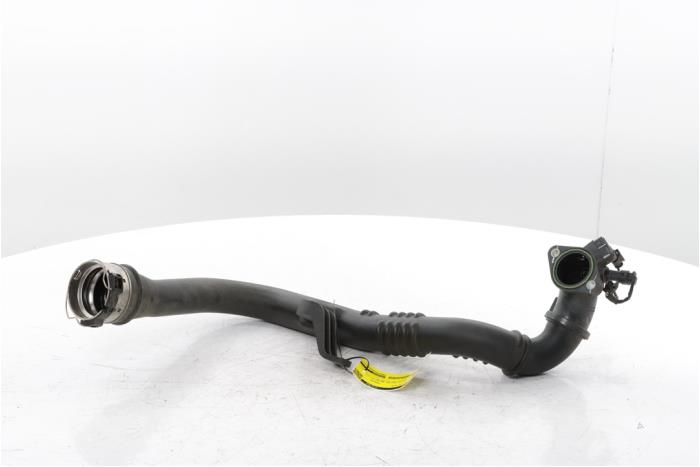 Gebruikte Intercooler Slang Renault Scénic IV (RFAJ) 1.3 TCE 140 16V Prijs € 145,00 Margeregeling aangeboden door Snuverink Autodemontage