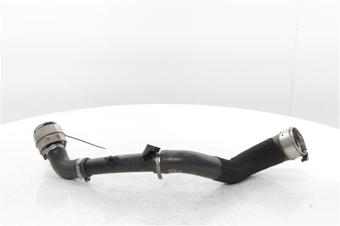 Gebruikte Intercooler Slang Renault Scénic IV (RFAJ) 1.3 TCE 140 16V Prijs € 75,00 Margeregeling aangeboden door Snuverink Autodemontage