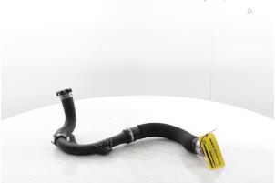 Gebruikte Intercooler Slang Dacia Sandero III 1.0 TCe 90 12V Prijs € 139,15 Inclusief btw aangeboden door Snuverink Autodemontage