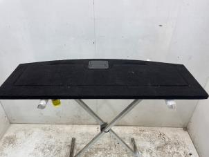 Gebruikte Kofferbak Mat Renault Megane IV Estate (RFBK) 1.3 TCE 115 16V Prijs € 155,00 Margeregeling aangeboden door Snuverink Autodemontage