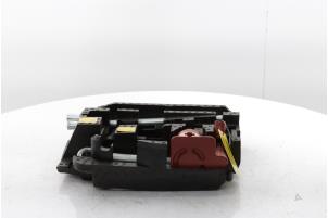 Gebruikte Krik Renault Master III (MA/MB/MC/MD/MH/MF/MG/MH) 2.3 dCi 150 16V Prijs op aanvraag aangeboden door Snuverink Autodemontage