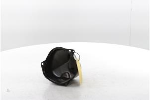 Gebruikte Versnellingsbakdeksel Renault Clio IV Estate/Grandtour (7R) 0.9 Energy TCE 90 12V Prijs € 80,00 Margeregeling aangeboden door Snuverink Autodemontage