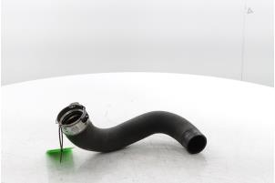 Gebruikte Intercooler Slang Opel Astra K Sports Tourer 1.0 Turbo 12V Prijs € 50,00 Margeregeling aangeboden door Snuverink Autodemontage