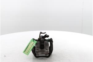 Gebruikte Remklauw (Tang) rechts-achter Opel Astra K Sports Tourer 1.0 Turbo 12V Prijs € 50,00 Margeregeling aangeboden door Snuverink Autodemontage