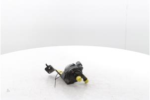 Gebruikte Waterpomp Renault Master III (MA/MB/MC/MD/MH/MF/MG/MH) 2.3 dCi 150 16V Prijs € 145,20 Inclusief btw aangeboden door Snuverink Autodemontage