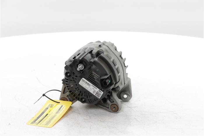 Gebruikte Dynamo Renault Clio V (RJAB) 1.0 TCe 100 12V Prijs € 85,00 Margeregeling aangeboden door Snuverink Autodemontage