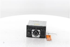 Gebruikte Radio Citroen C5 III Tourer (RW) 2.2 HDiF 16V 200 Prijs € 275,00 Margeregeling aangeboden door Snuverink Autodemontage