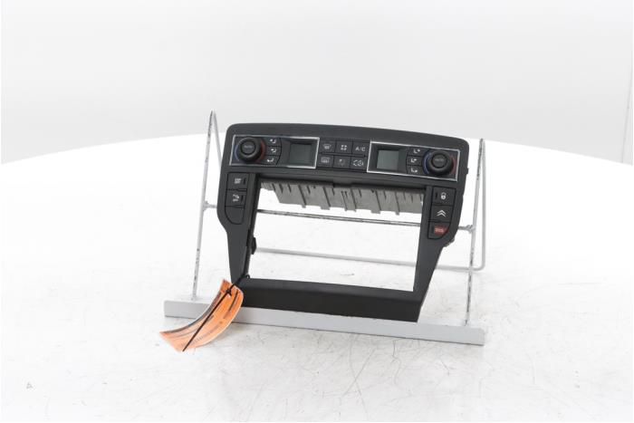 Display Interieur van een Citroën C5 III Tourer (RW) 2.2 HDiF 16V 200 2012