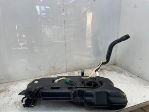 Gebruikte Brandstoftank Citroen C3 (SX/SW) 1.2 Vti 12V PureTech Prijs € 165,00 Margeregeling aangeboden door Snuverink Autodemontage