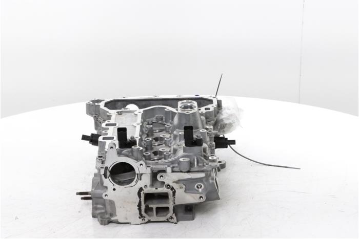 Cilinderkop van een Peugeot 5008 II (M4/MC/MJ/MR) 1.2 12V e-THP PureTech 130 2024