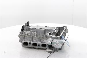 Gebruikte Cilinderkop Peugeot 5008 II (M4/MC/MJ/MR) 1.2 12V e-THP PureTech 130 Prijs op aanvraag aangeboden door Snuverink Autodemontage