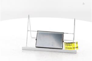 Gebruikte Display Interieur Renault Zoé (AG) 46kW Prijs € 80,00 Margeregeling aangeboden door Snuverink Autodemontage