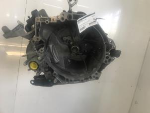 Gebruikte Versnellingsbak Peugeot 208 II (UB/UH/UP) 1.2 Vti 12V PureTech 100 Prijs € 1.089,00 Inclusief btw aangeboden door Snuverink Autodemontage