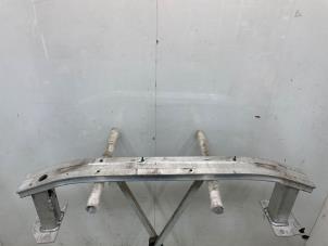 Gebruikte Bumperframe voor Renault Clio IV (5R) 0.9 Energy TCE 90 12V Prijs € 120,00 Margeregeling aangeboden door Snuverink Autodemontage