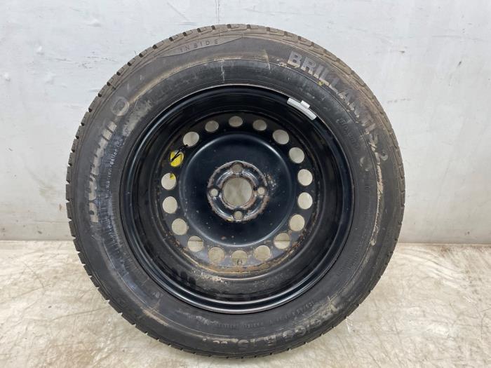 Reservewiel van een Renault Clio IV (5R) 0.9 Energy TCE 90 12V 2018