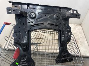 Gebruikte Subframe Renault Twingo III (AH) ZE R80 Prijs € 350,00 Margeregeling aangeboden door Snuverink Autodemontage