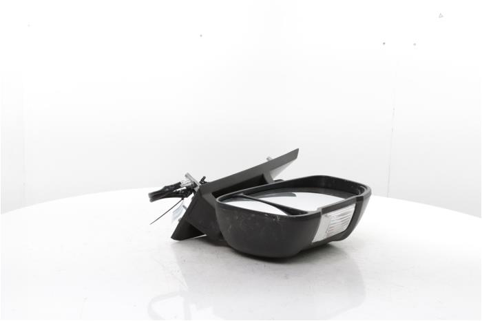 Buitenspiegel rechts van een Peugeot Boxer (U9) 2.2 BlueHDi 140 2024