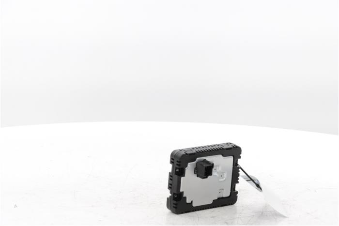 Draadloze oplader van een Peugeot Boxer (U9) 2.2 BlueHDi 140 2024