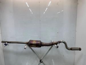 Gebruikte Uitlaat Middendemper Opel Grandland (OV64) 1.2 Turbo 12V Hybrid 136 Prijs € 847,00 Inclusief btw aangeboden door Snuverink Autodemontage