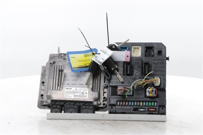 Gebruikte Computer Motormanagement Peugeot 308 (4A/C) 1.6 16V THP 150 Prijs € 300,00 Margeregeling aangeboden door Snuverink Autodemontage