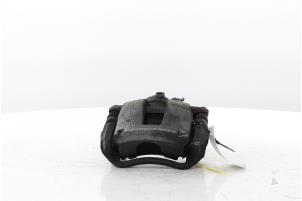 Gebruikte Remklauw (Tang) links-achter Peugeot Boxer (U9) 2.2 BlueHDi 140 Prijs € 54,45 Inclusief btw aangeboden door Snuverink Autodemontage