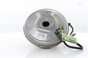 Gebruikte Rembol Opel Grandland (OV64) 1.2 Turbo 12V Hybrid 136 Prijs € 211,75 Inclusief btw aangeboden door Snuverink Autodemontage