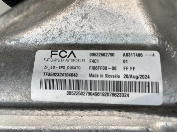 Stuurhuis van een Peugeot Boxer (U9) 2.2 BlueHDi 140 2024