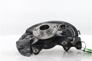 Gebruikte Fusee rechts-voor Opel Grandland (OV64) 1.2 Turbo 12V Hybrid 136 Prijs € 302,50 Inclusief btw aangeboden door Snuverink Autodemontage