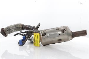 Gebruikte Roetfilter Renault Arkana (RJLL) 1.6 E-Tech 145 16V Prijs € 400,00 Margeregeling aangeboden door Snuverink Autodemontage