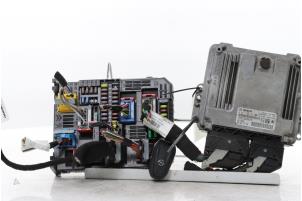 Gebruikte Computer Motormanagement Opel Grandland (X) 1.6 Turbo 16V Hybrid4 Prijs € 544,50 Inclusief btw aangeboden door Snuverink Autodemontage