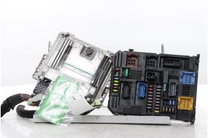 Gebruikte Computer Motormanagement Opel Corsa F (UB/UH/UP) 1.2 Turbo 12V 100 Prijs € 450,00 Margeregeling aangeboden door Snuverink Autodemontage