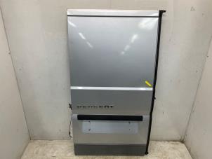 Gebruikte Deur achter Bus-Bestelauto Peugeot Boxer (U9) 2.2 HDi 100 Euro 4 Prijs € 350,00 Margeregeling aangeboden door Snuverink Autodemontage