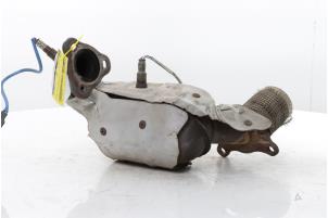 Gebruikte Katalysator Renault Megane IV Estate (RFBK) 1.2 Energy TCE 100 Prijs € 270,00 Margeregeling aangeboden door Snuverink Autodemontage