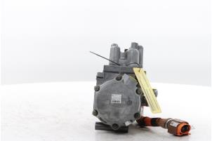 Gebruikte Aircopomp Renault Twingo III (AH) ZE R80 Prijs € 665,50 Inclusief btw aangeboden door Snuverink Autodemontage