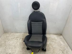 Gebruikte Voorstoel links Fiat 500 (312) 1.2 Prijs € 199,98 Margeregeling aangeboden door Snuverink Autodemontage