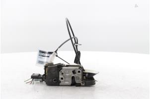 Gebruikte Deurslot Mechaniek 4Deurs links-voor Peugeot 308 (4A/C) 1.6 16V THP 175 Prijs € 140,00 Margeregeling aangeboden door Snuverink Autodemontage