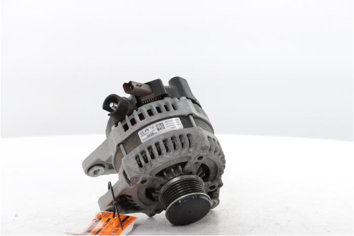 Gebruikte Dynamo Citroen Berlingo 1.2 12V PureTech 110 Prijs € 60,00 Margeregeling aangeboden door Snuverink Autodemontage