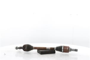 Gebruikte Cardanas links-voor (VWA) Renault Clio V (RJAB) 1.0 TCe 90 12V Prijs € 150,00 Margeregeling aangeboden door Snuverink Autodemontage