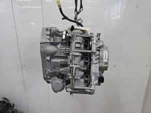 Gebruikte Automaatbak Renault Captur II (RJB) 1.3 Mild Hybrid 160 16V Prijs € 1.450,00 Margeregeling aangeboden door Snuverink Autodemontage