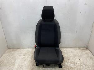 Gebruikte Stoel links Peugeot 308 SW (F4/FC/FN/FR) 1.2 12V PureTech 130 Prijs € 393,25 Inclusief btw aangeboden door Snuverink Autodemontage