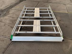 Gebruikte Imperiaal Opel Vivaro 1.5 CDTI 102 Prijs € 465,85 Inclusief btw aangeboden door Snuverink Autodemontage