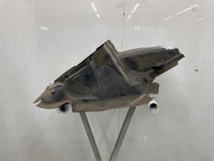 Gebruikte Luchtgeleider Peugeot Expert (V1/VA/VB/VE/VF/VT/VY) e-Expert Prijs € 169,40 Inclusief btw aangeboden door Snuverink Autodemontage