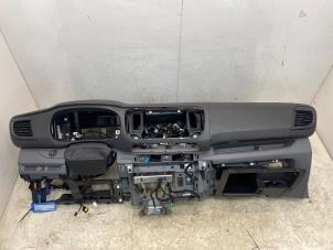 Gebruikte Dashboard Peugeot Expert (V1/VA/VB/VE/VF/VT/VY) e-Expert Prijs € 1.149,50 Inclusief btw aangeboden door Snuverink Autodemontage