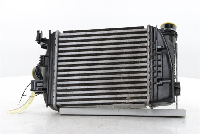 Gebruikte Intercooler Renault Captur II (RJB) 1.0 TCe 90 12V Prijs € 95,00 Margeregeling aangeboden door Snuverink Autodemontage