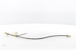 Gebruikte Koppelingsleiding Renault Megane IV Estate (RFBK) 1.2 Energy TCE 100 Prijs € 85,00 Margeregeling aangeboden door Snuverink Autodemontage