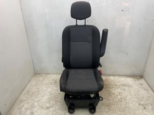 Gebruikte Stoel rechts Renault Master III (MA/MB/MC/MD/MH/MF/MG/MH) 2.3 dCi 135 16V FWD Prijs € 966,79 Inclusief btw aangeboden door Snuverink Autodemontage