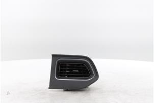 Gebruikte Luchtrooster Dashboard Renault Master III (MA/MB/MC/MD/MH/MF/MG/MH) 2.3 dCi 135 16V FWD Prijs € 78,65 Inclusief btw aangeboden door Snuverink Autodemontage