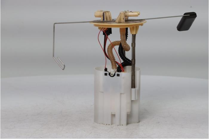 Gebruikte Tank element Pomp Renault Master III (MA/MB/MC/MD/MH/MF/MG/MH) 2.3 dCi 135 16V FWD Prijs € 108,90 Inclusief btw aangeboden door Snuverink Autodemontage