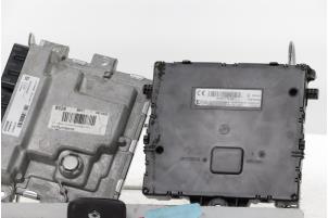 Gebruikte Computer Motormanagement Renault Master III (MA/MB/MC/MD/MH/MF/MG/MH) 2.3 dCi 135 16V FWD Prijs € 544,50 Inclusief btw aangeboden door Snuverink Autodemontage