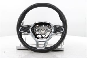 Gebruikte Stuurwiel Renault Captur II (RJB) 1.3 Mild Hybrid 160 16V Prijs € 100,00 Margeregeling aangeboden door Snuverink Autodemontage